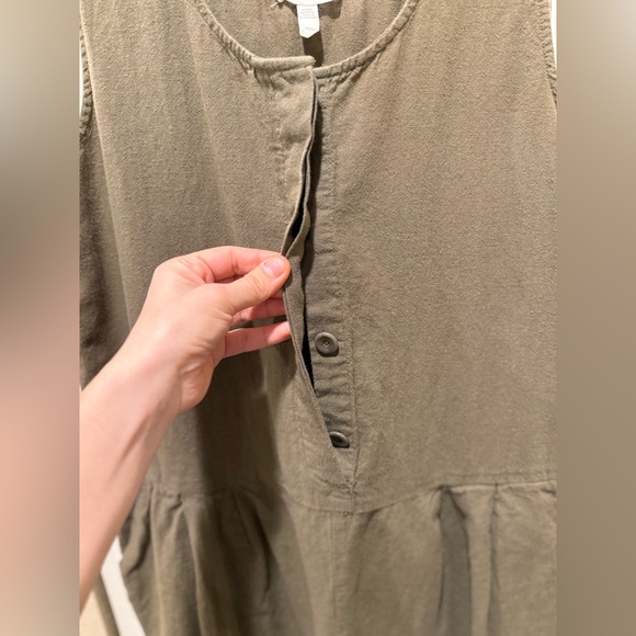 Eileen Fisher Organic Cotton Crepe Olive Slouchy Cropped Jumpsuit , size M - Picture 10 of 11